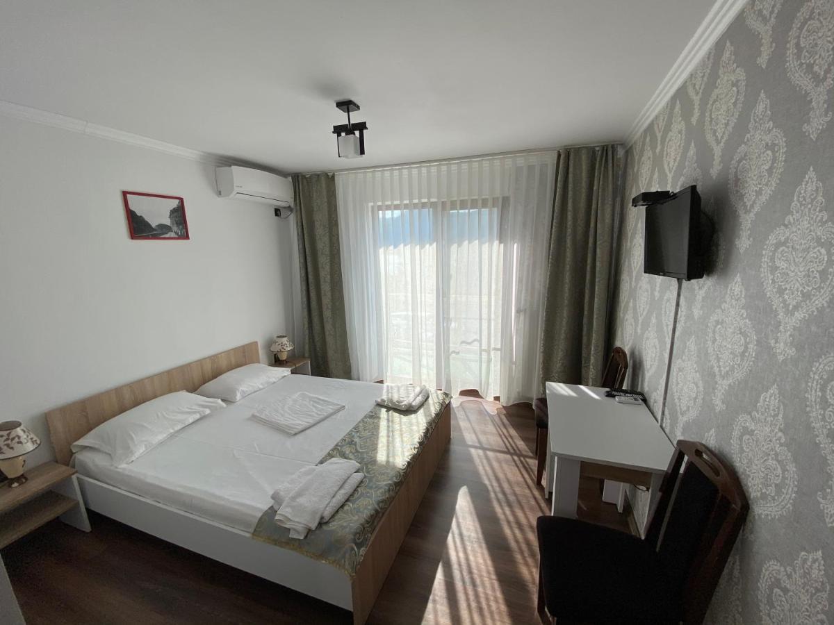 Clisura Dunarii - Pensiunea Casa Creta Liborajdea Esterno foto
