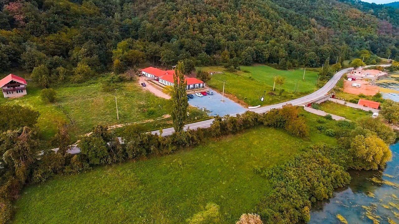 Clisura Dunarii - Pensiunea Casa Creta Liborajdea Esterno foto